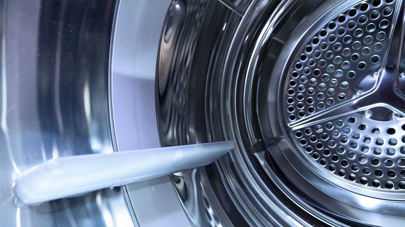 Dryer Triangle Coin Laundromat – 1366 x 768